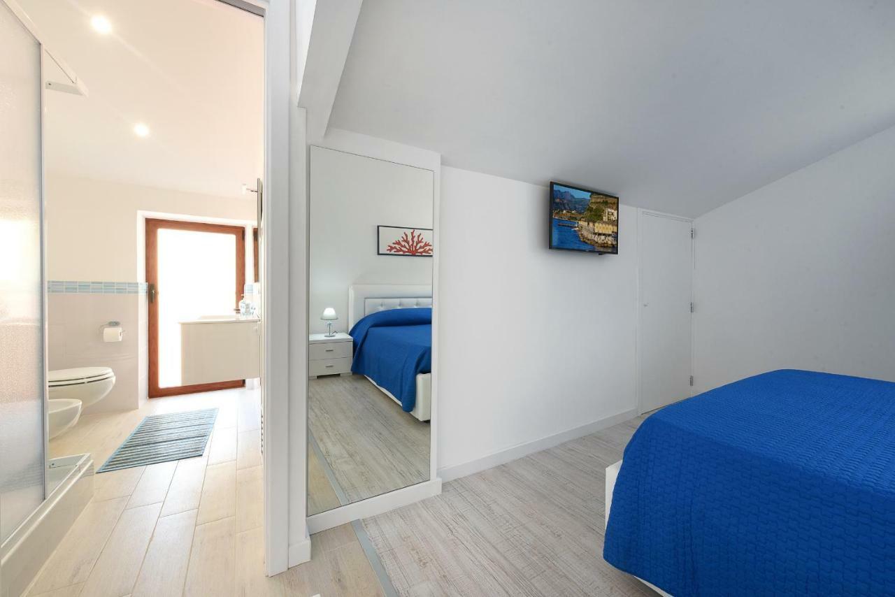 Marina Grande Inn Сорренто Экстерьер фото